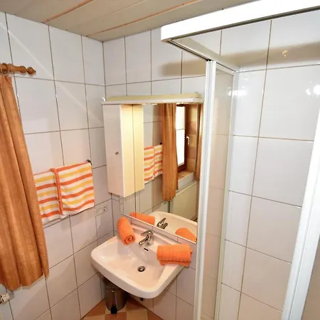 Haus Waldner アパート *